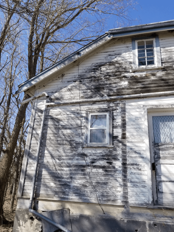 20180503.mystery.cord.house