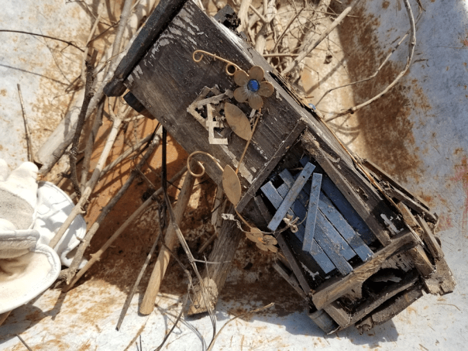 20180511.broken.birdhouse