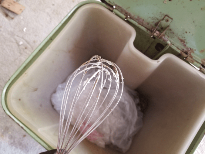 20180608.sunroom.cleanup.eastside.during.wisk