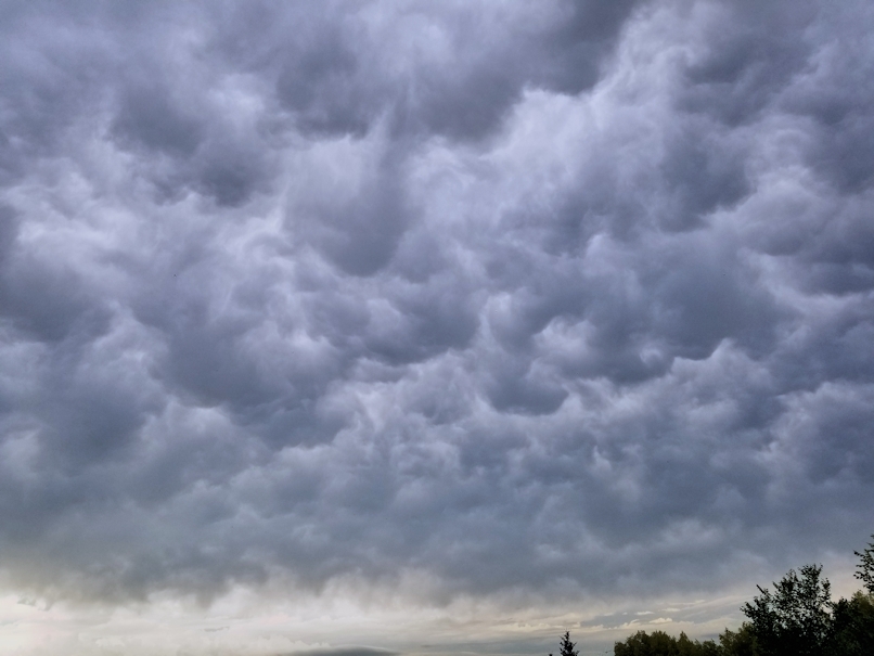 20180714.dramatic.clouds