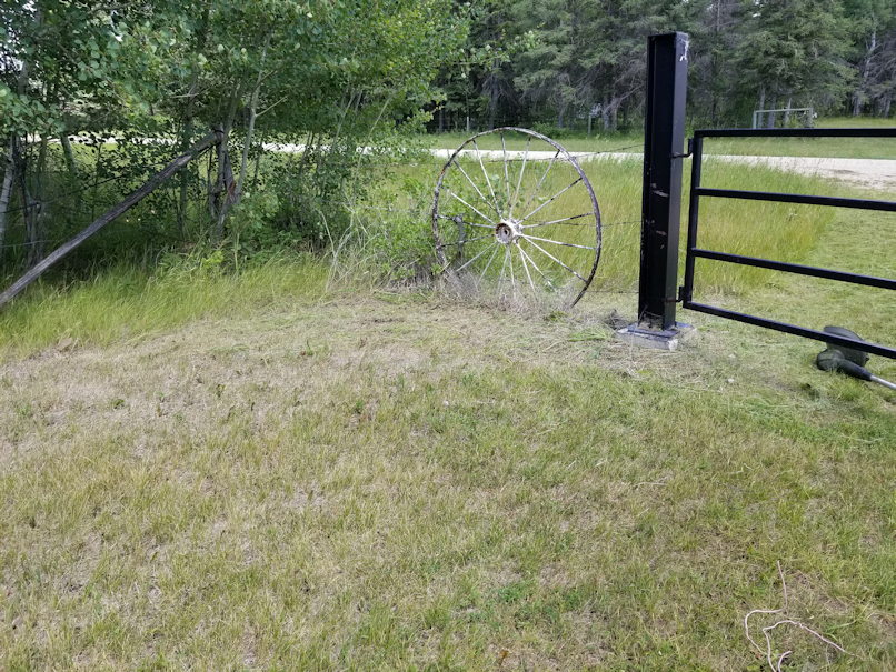 20180716.inner.driveway.north