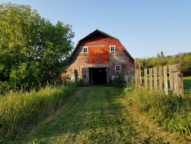 20180803.barn.door