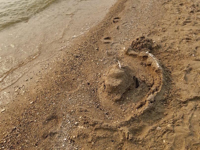 20180811.beach.sandcastle